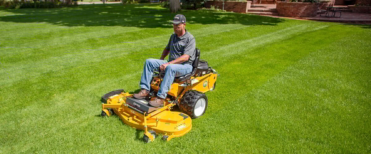 Walker Model R22 Commercial Riding Lawn Mower with 22HP Kohler engine